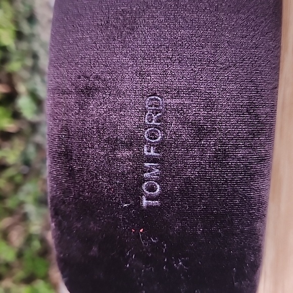 Tom Ford Dark Brown Velvet Eyewear Case - Picture 2 of 9